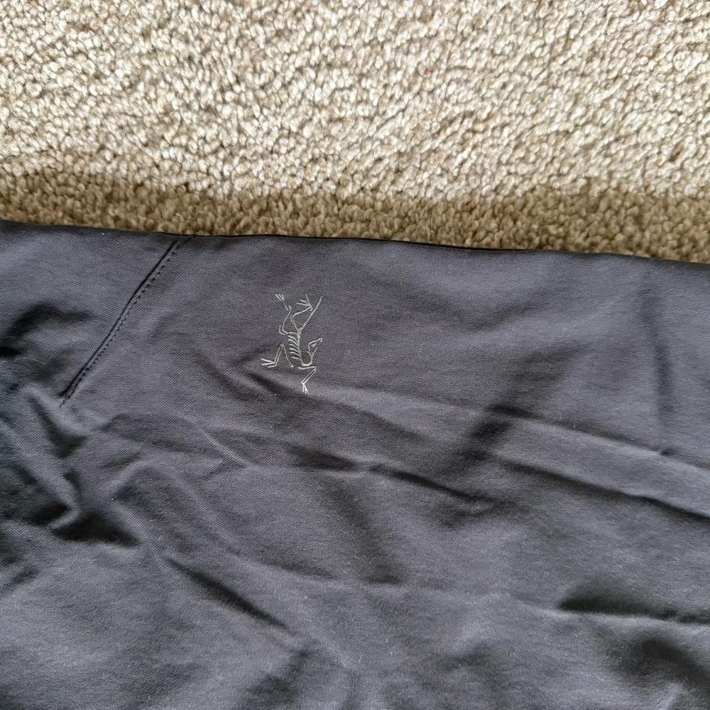 Arc'teryx Men's Gray Russet Hiking Climbing Casual Pants - Picture 6 of 10